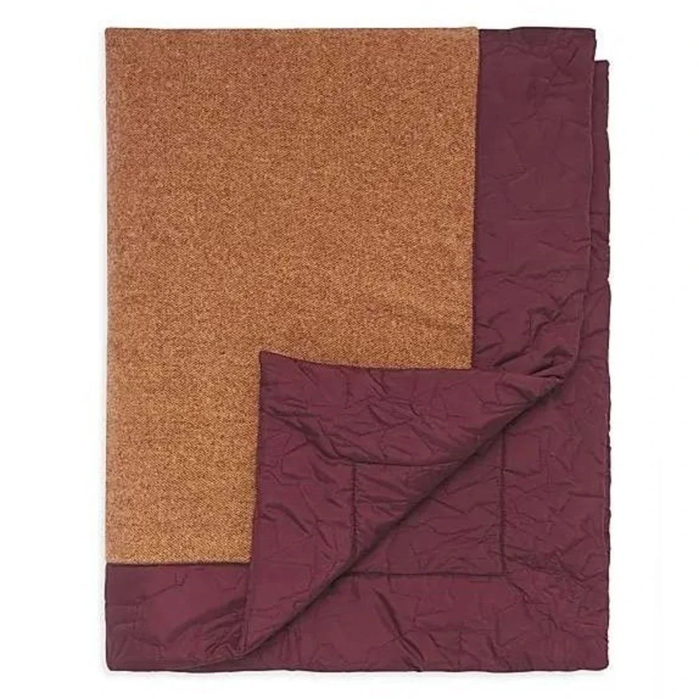 rag & bone Logo Wool Polyester Puffer Blanket 73.5